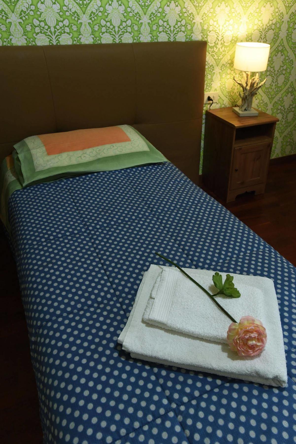 B&B Sant'Agostino Μιλάνο Εξωτερικό φωτογραφία